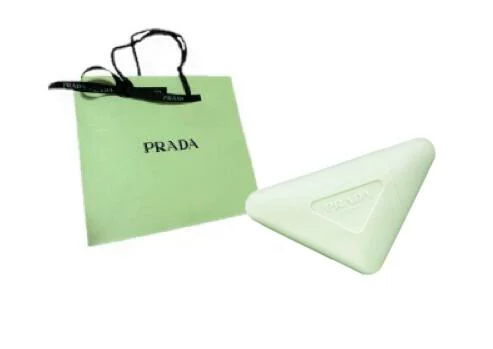 PRADA BEAUTY プラダ ハンド トリプルケア ハンドクリーム